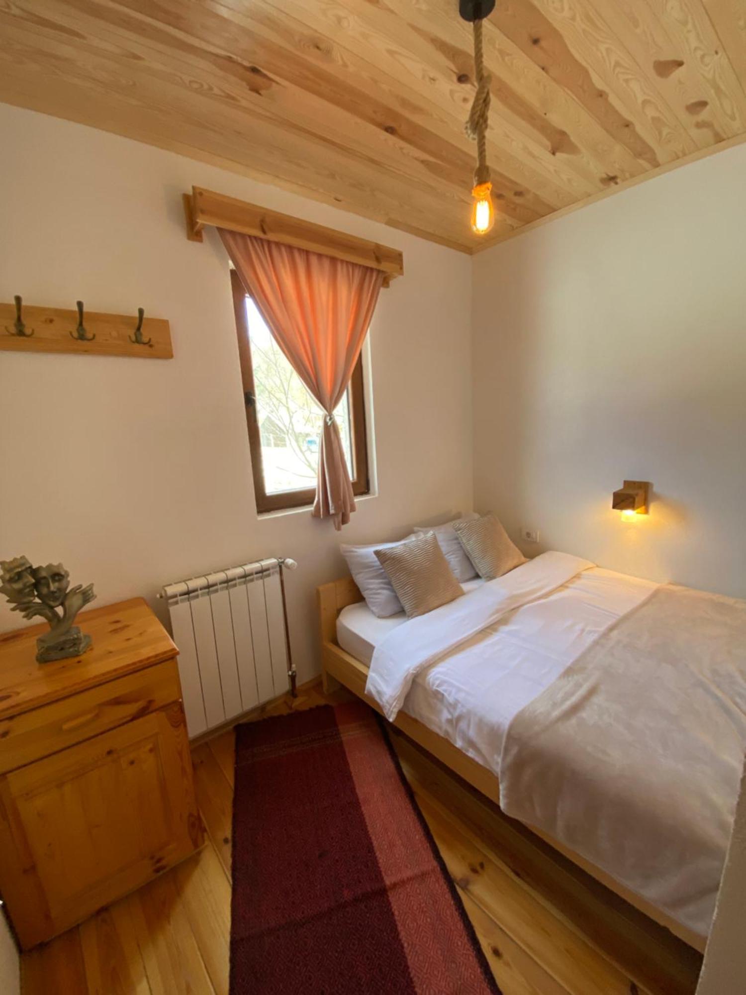 Villa Pahulja Rooms Kolašin Eksteriør bilde